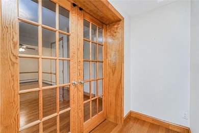 How does a 33-foot-wide house sound? Yes-believe it! This hidden - photo 14