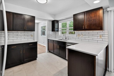 Rarely available, extensively renovated contemporary home just a - photo 27