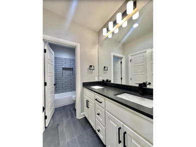 LET'S GET IT!! PRICE IMPROVEMENT!! Stunning 2,271 square foot - photo 31