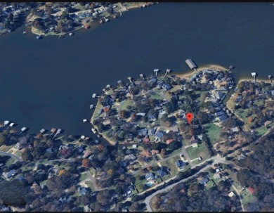 Lake Lot For Sale in Gun Barrel City, Texas