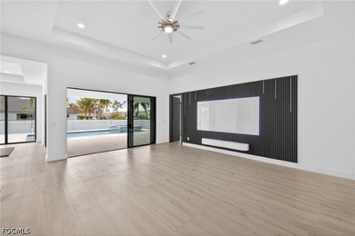 This stunning new residence perfectly blends modern elegance - photo 8