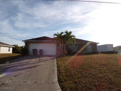 Cape Coral Area Home For Sale in Cape Coral Florida