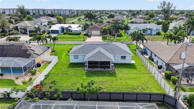 Welcome to this beautifully maintained and thoughtfully updated - photo 4