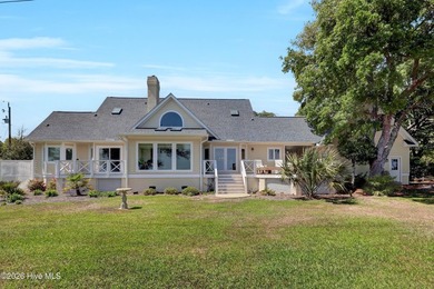 Welcome to paradise--an extraordinary coastal cottage-style - photo 43