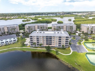 (private lake, pond, creek) Condo For Sale in Seminole Florida