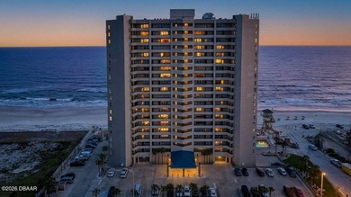 Perched on the 17th floor in the highly sought-after south end - photo 1