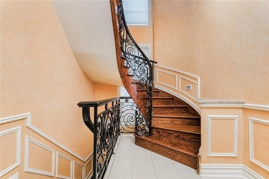 Luxury 6-Bedroom Home Discover this beautifully renovated - photo 15