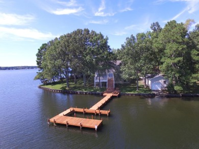MILLION DOLLAR VIEW for a whole lot less! This cute 2125sf - Lake Home For Sale in Cross Hill, South Carolina