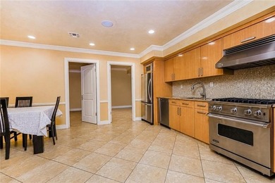 Luxury 6-Bedroom Home Discover this beautifully renovated - photo 43