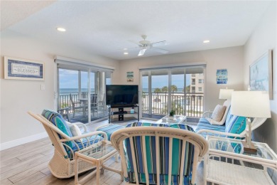 BEACHFRONT LIVING WITH THE PERFECT LAYOUT FOR FAMILY AND GUESTS - photo 10