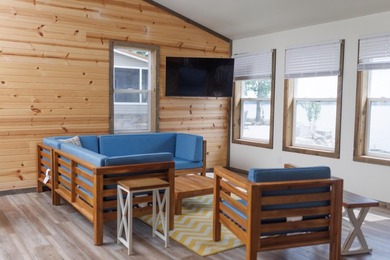 Wake up to sparkling water views and endless lake days at this - photo 10