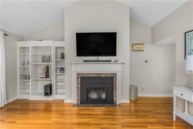 Welcome to 213 Corey Lane, a beautifully updated townhouse - photo 14