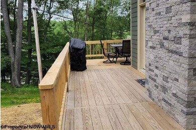 Welcome to your mountain getaway in the heart of West Virginia's - photo 7