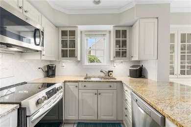 Welcome to 213 Corey Lane, a beautifully updated townhouse - photo 22