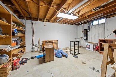 Welcome to 38219 Santa Anna Street in Clinton Township! This - photo 26