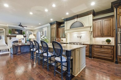 Welcome to this exceptional custom-built estate nestled on 1.92 - photo 8