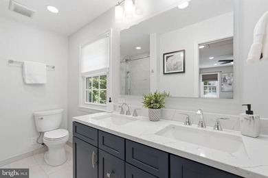 Move-in ready and meticulously renovated in sought-after Lake - photo 5