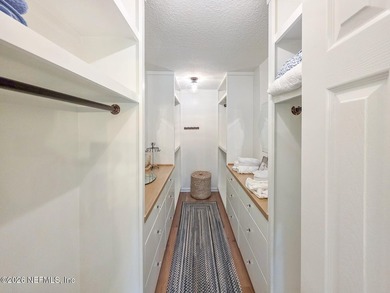 Welcome to The Lakehouse! Tucked away privately on the East side - photo 60