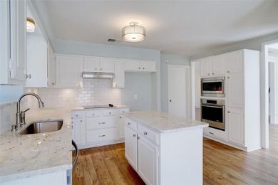 Lovely $60k remodel with split floor plan, and NO POPCORN - photo 3