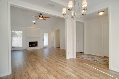 Lovely $60k remodel with split floor plan, and NO POPCORN - photo 8