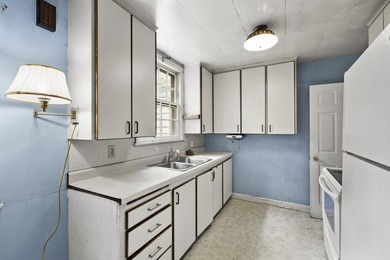 Nestled in the heart of sought-after Shorewood Hills, this - photo 9