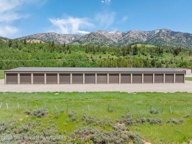 Fully leased self storage & mixed use commercial property in the - photo 12