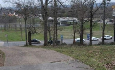 1.57ac commercial lot with I-40 & Hwy 7 visibility! Prime - photo 4