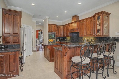 Welcome home to your own private estate! Tucked away at the end - photo 15