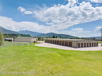 Fully leased self storage & mixed use commercial property in the - photo 15