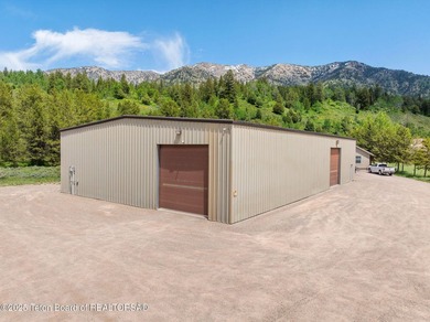 Fully leased self storage & mixed use commercial property in the - photo 16