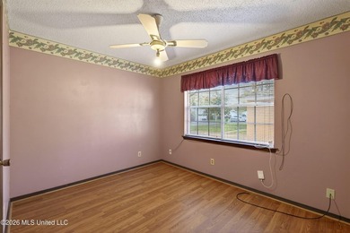 PRICED THOUSANDS BELOW APRRAISED VALUE... Located less than a - photo 20