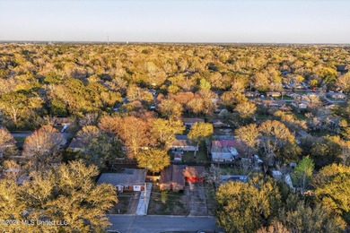 PRICED THOUSANDS BELOW APRRAISED VALUE... Located less than a - photo 25