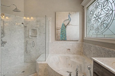 Welcome home to your own private estate! Tucked away at the end - photo 25