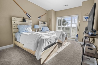 Welcome to this beautifully maintained 3-bedroom, 2-bath condo - photo 28