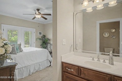 Welcome home to your own private estate! Tucked away at the end - photo 30