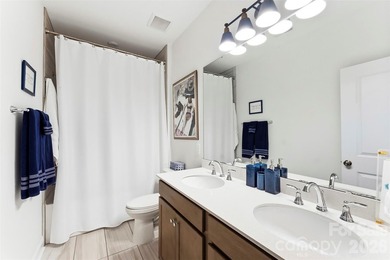 Welcome to 233 Lanyard Lane in the highly desirable McLean South - photo 36