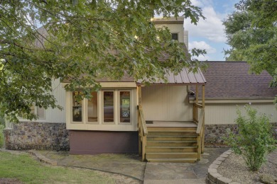 Lake Hamilton Home For Sale in Hot Springs Arkansas
