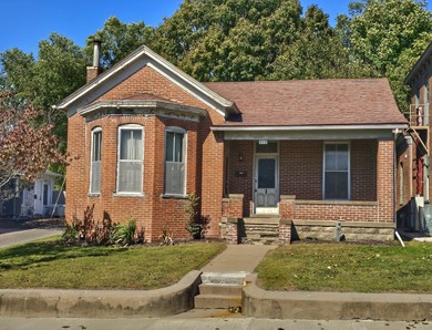 (private lake, pond, creek) Home For Sale in Boonville Missouri