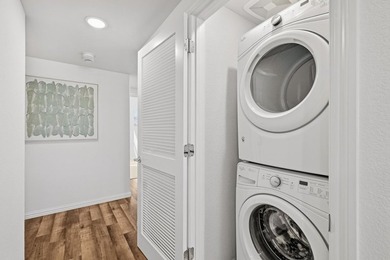 Welcome to 2023 Mahuron Circle, a beautifully maintained - photo 11
