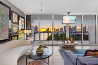 MODERN INDUSTRIAL DESIGN DUPLEX WITH BREATHTAKING MIAMI SUNSET