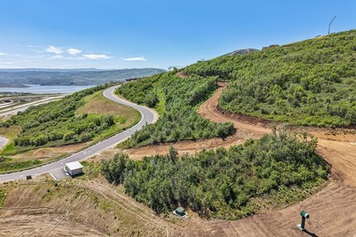 Rare ski-in/ski-out homesite at Marcella Mountain. Bordering two - photo 15