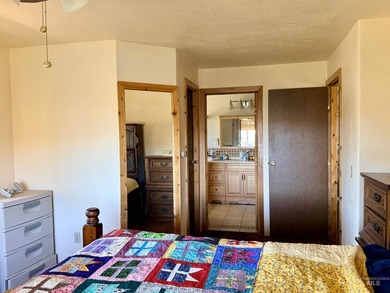 Million-Dollar-River Views at half the price! Experience the - photo 17