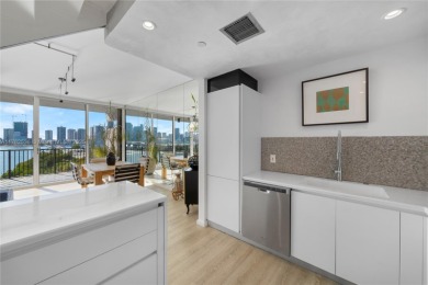 MODERN INDUSTRIAL DESIGN DUPLEX WITH BREATHTAKING MIAMI SUNSET