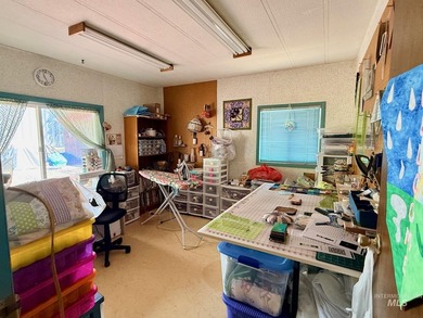 Million-Dollar-River Views at half the price! Experience the - photo 21
