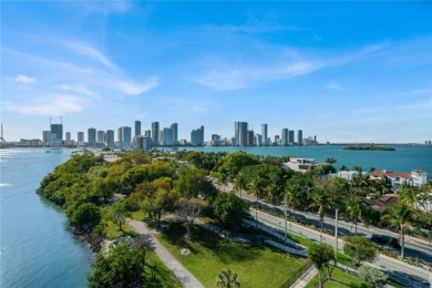 MODERN INDUSTRIAL DESIGN DUPLEX WITH BREATHTAKING MIAMI SUNSET