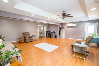 Pool, cul-de-sac & steps to Lake Wichita trails! Spacious - photo 26