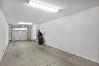 Welcome to 2023 Mahuron Circle, a beautifully maintained - photo 27
