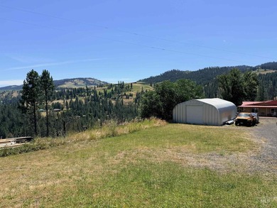 Million-Dollar-River Views at half the price! Experience the - photo 28