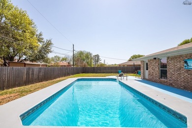 Pool, cul-de-sac & steps to Lake Wichita trails! Spacious - photo 36