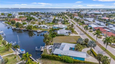 Welcome to your piece of paradise in the highly sought-after - photo 3
